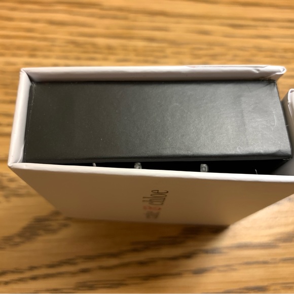 Set of Silver Hoop Earrings & Ring with Fuchsia Heart - Picture 9 of 11